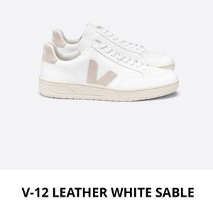 VEJA V-12 EXTRA WHITE & SABLE 🤍 Size 7, worn once!